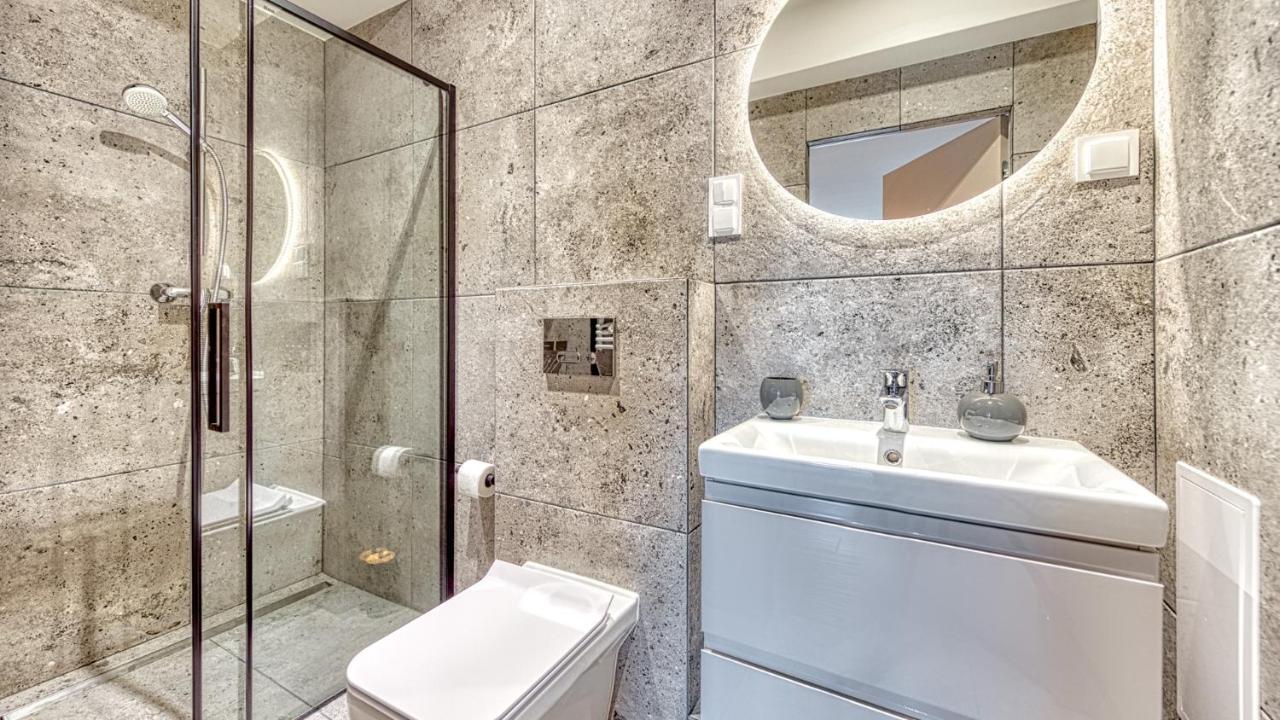 Apartament Karpatia Resort C2 Z Dwoma Sypialniami - 5D Apartamenty كارباش المظهر الخارجي الصورة